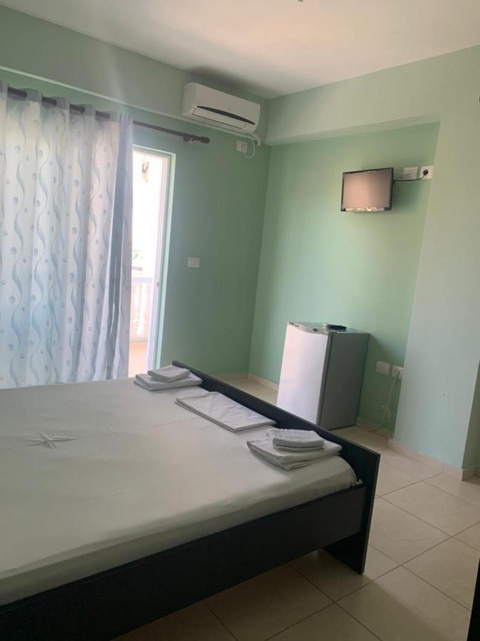 Villa Sopebra Sarandë Eksteriør billede