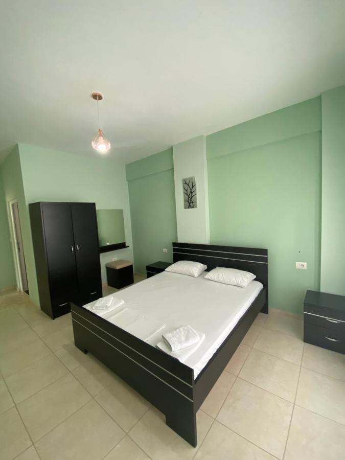 Villa Sopebra Sarandë Eksteriør billede