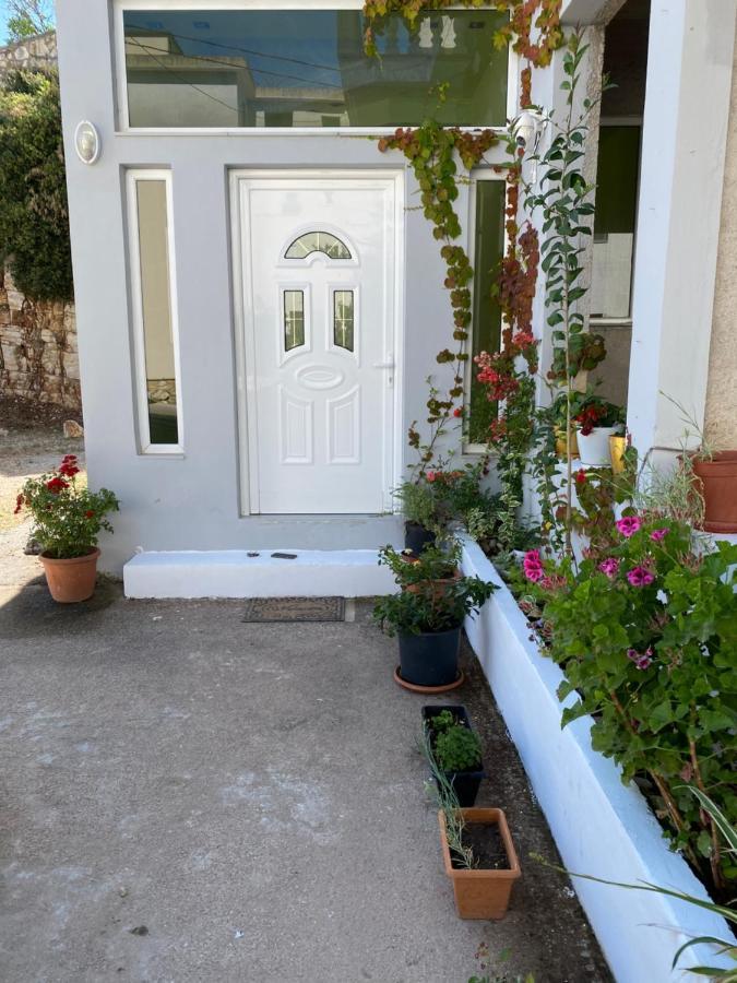 Villa Sopebra Sarandë Eksteriør billede